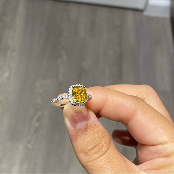 ✨Stunning Citrine Halo Ring✨ - Picture 8 of 16